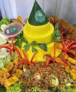Nasi Tumpeng