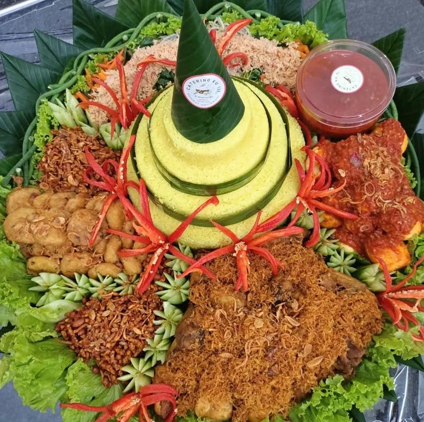 Tumpeng 02